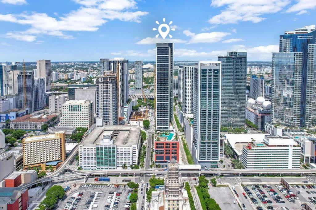 Inn 1br With Balcony With Gym & Pool Miami