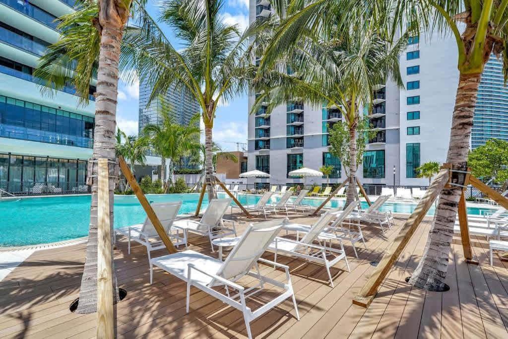 Inn 1br With Balcony With Gym & Pool *